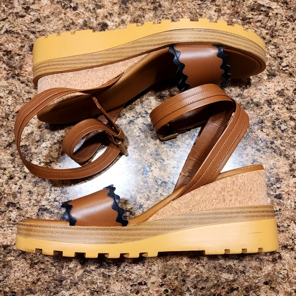 SEE BY CHLOÉ "Robin" Wedge Platform w/Ankle Strap - Tan/Brown/Black - Size 38/8 - Picture 6 of 12